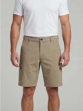 Magellan Outdoors Fish Gear Flex 10" Cargo Shorts Mens Large Beige Quick Dry